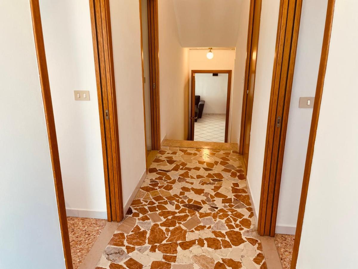 Family Apartment Piazza Milano - Jesolo Εξωτερικό φωτογραφία